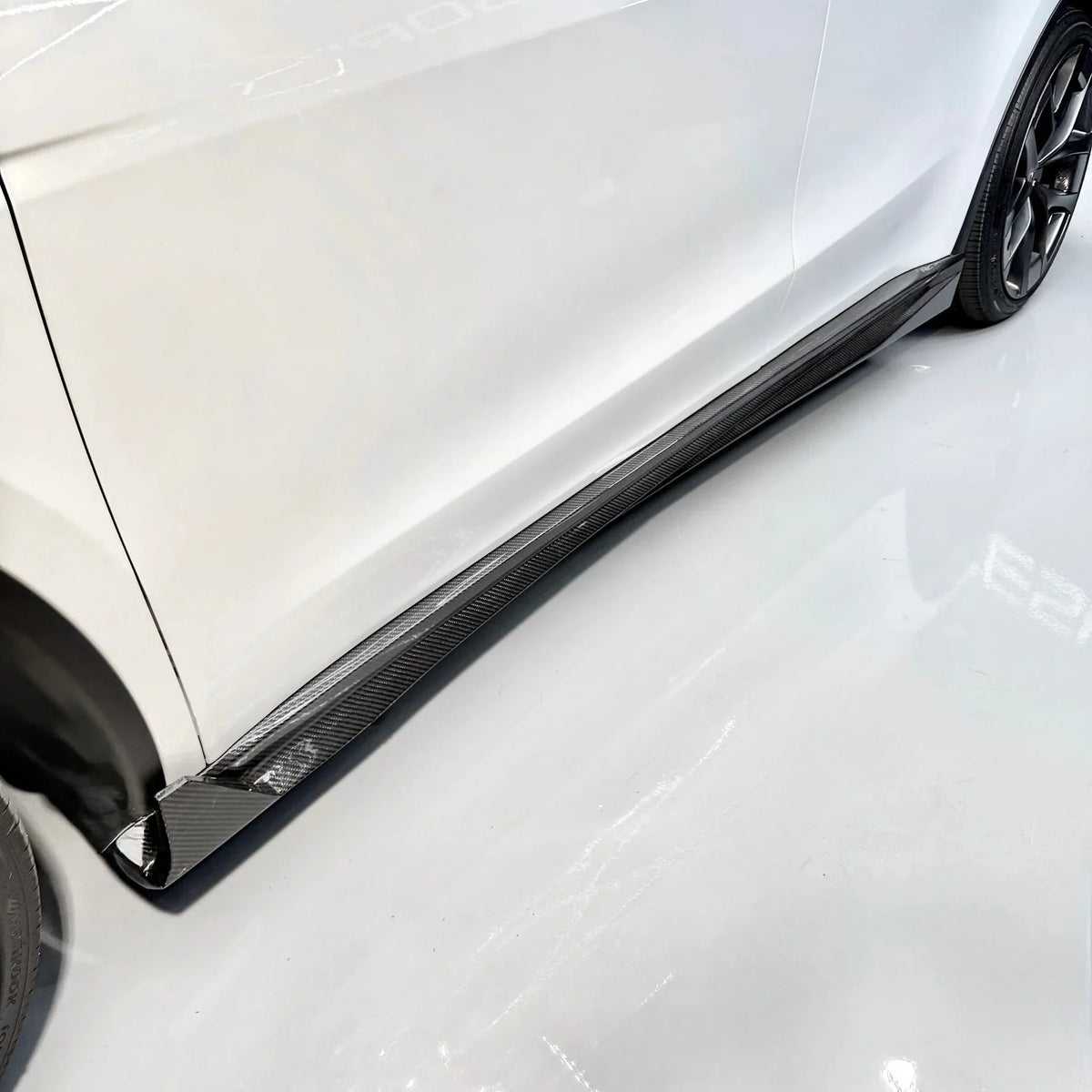 Dry Carbon Fiber Side Skirts for Model Y Juniper  - High Performance Exterior Upgrade